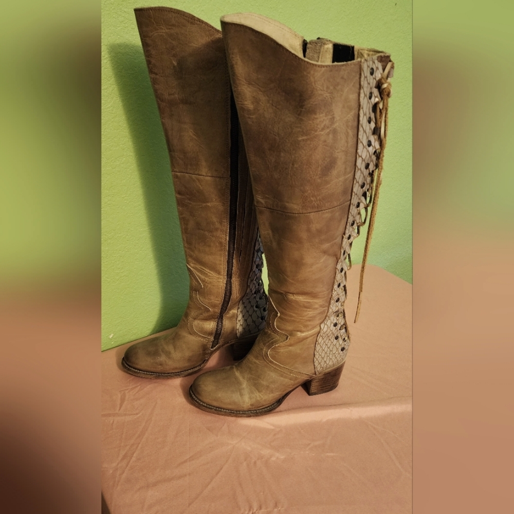 Women's Tall Brown Leather Boots